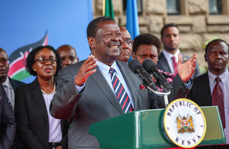 MUSALIA MUDAVADI PRAISES KENYA POLICE