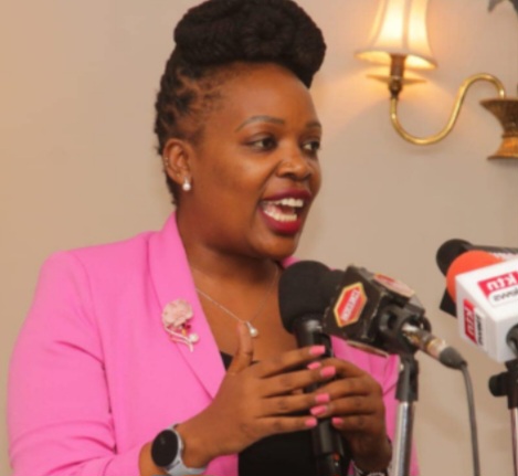 EDITORS SLAM POLICE IG AFTER JOURNALISTS ATTACKED BY GOONS