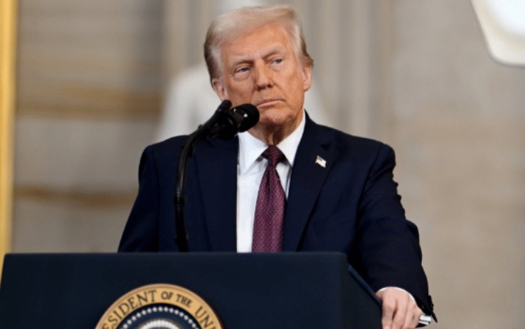 TRUMP FILES $ 15B DEFAMATION SUIT AGAINST NEW YORK TIMES