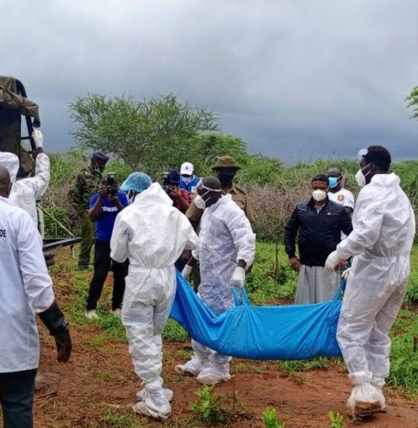 DETECTIVES UN-EARTH FIVE MORE BODIES FROM KWA BINZARO VILLAGE IN KILIFI COUNTY LINKED TO CULT KILLINGS