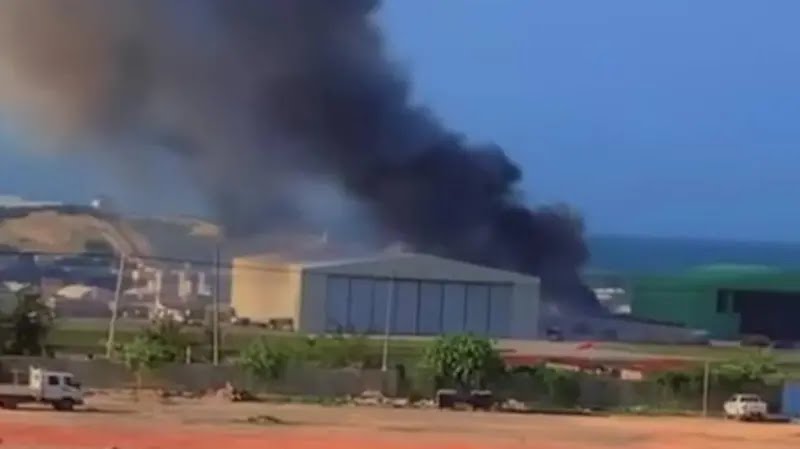 AU MILITARY HELICOPTER CRASHES IN SOMALIA