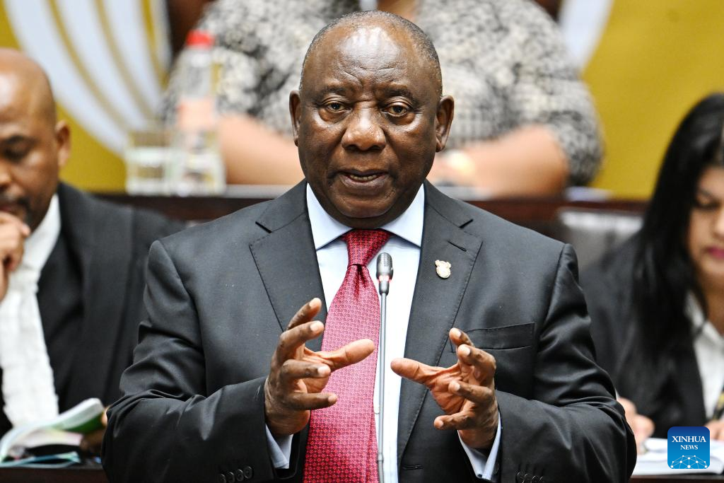 RAMAPHOSA URGES U.S. TO CUT TRUMP TARIFFS