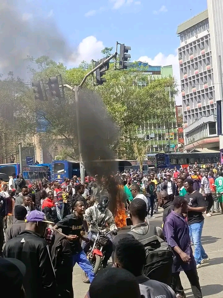 PROTESTERS DEMAND RESIGNATION OF DEPUTY POLICE CHIEF OVER BLOGGER'S DEATH