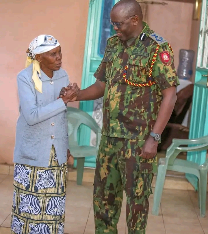 DIG LAGAT MAKES UNANNOUNCED VISIT TO TWO POLICE STATIONS IN UKAMBANI