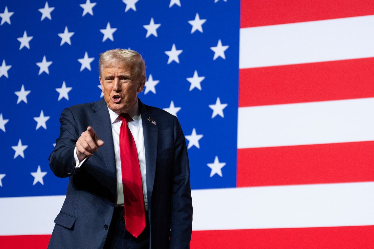US GOVERNMENT FACES SHUTDOWN