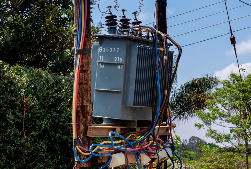 TRADERS PROTESTS AGAINST PROLONGED BLACKOUT IN HOMABAY