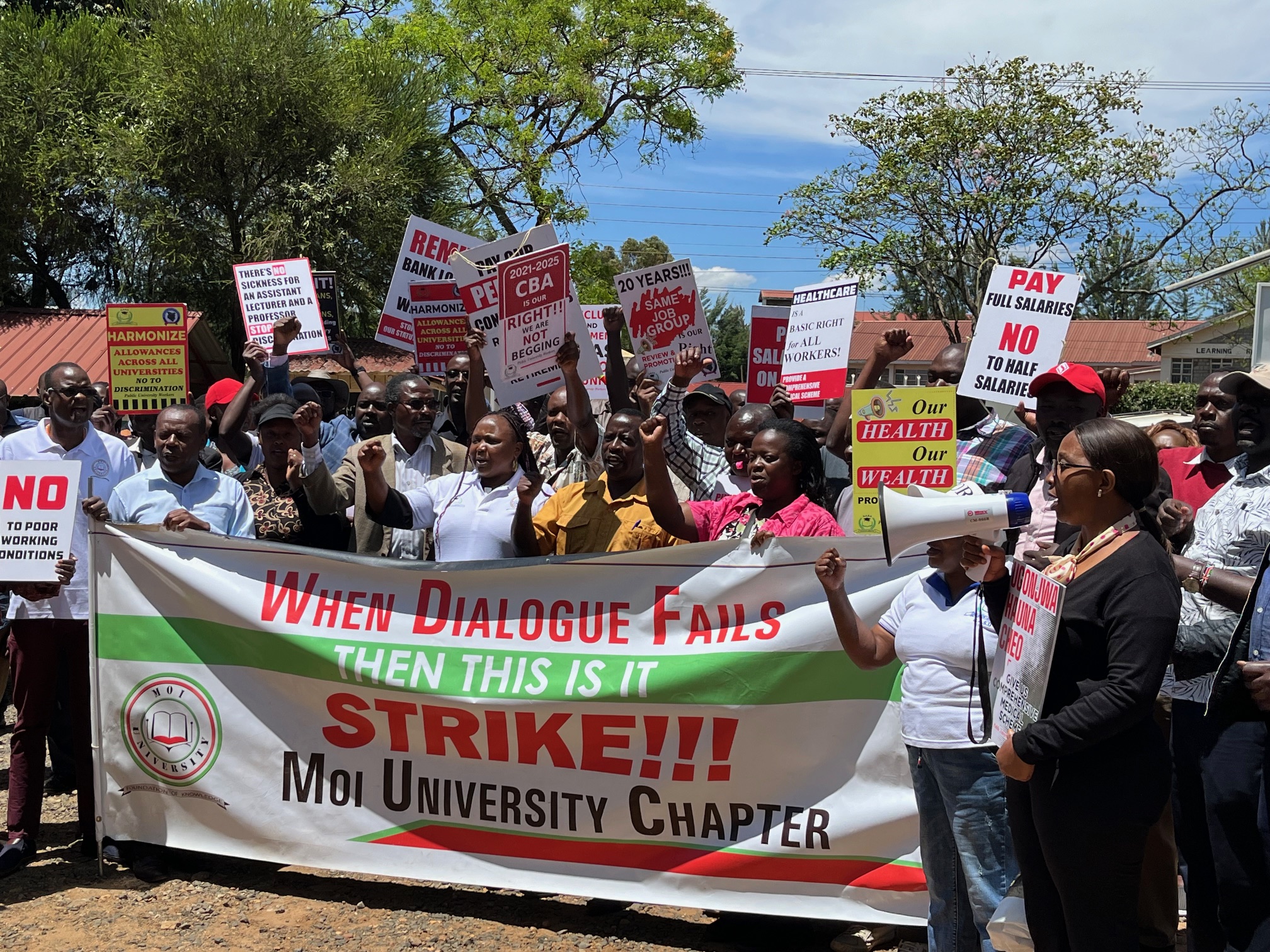 STRIKING MOI UNIVERSITY LECTURERES ALLEGE INTIMIDATION THROUGH TERMINATION THREATS