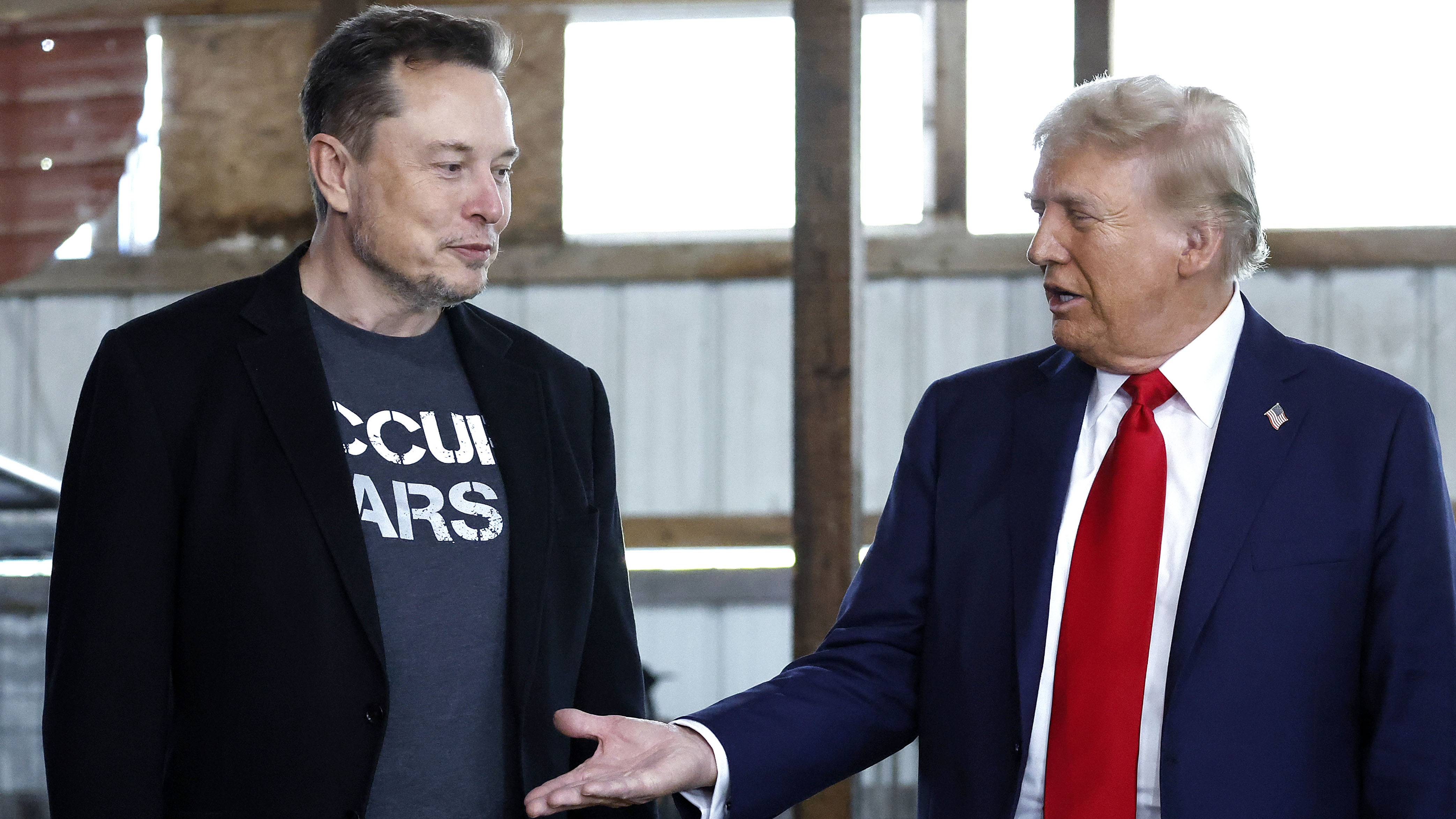 TRUMP RESPONDS ON MUSK'S APOLOGY