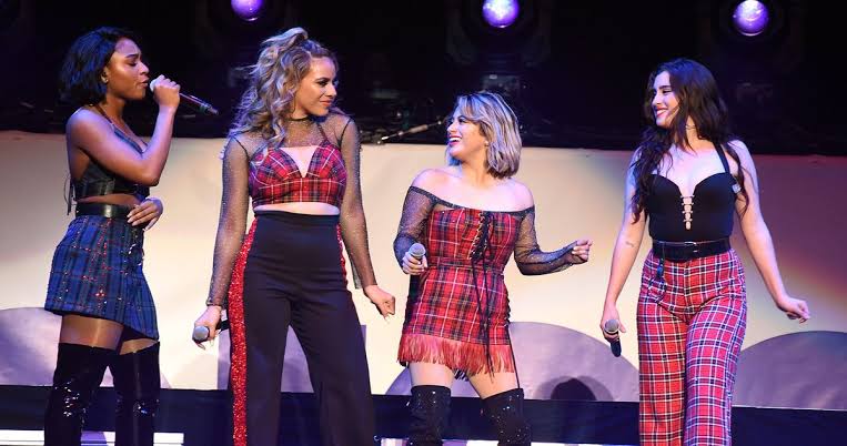 FIFTH HARMONY REUNITES IN SURPRISE PERFORMANCE AT JONAS BROTHERS CONCERT