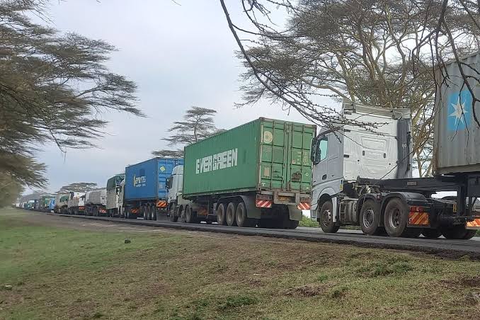 TRAFFIC CONGESTION HALTS MOVEMENT ON NAIVASHA–GILGIL ROAD